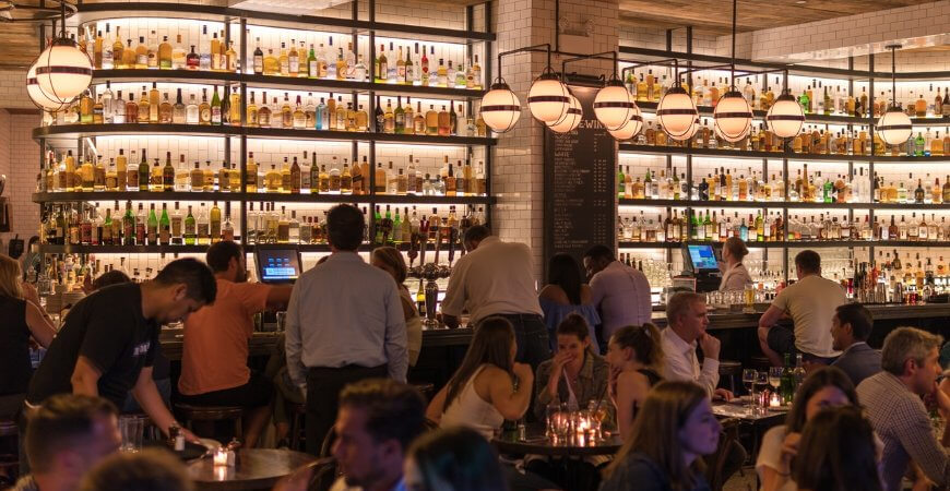 bares e restaurantes