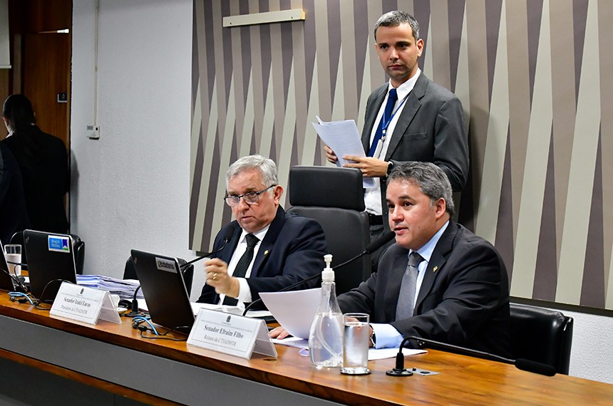 Código de Defesa dos Contribuintes segue para o Plenário