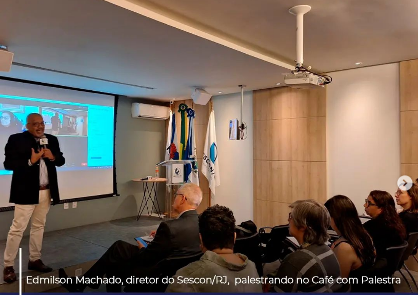 SESCON-RJ realiza Café com Palestra com auditório lotado