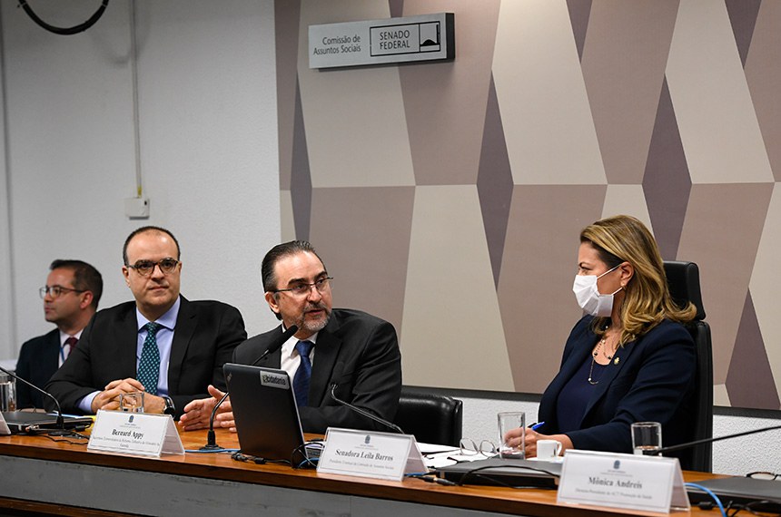 Reforma tributária encarece ultraprocessados e barateia medicamentos
