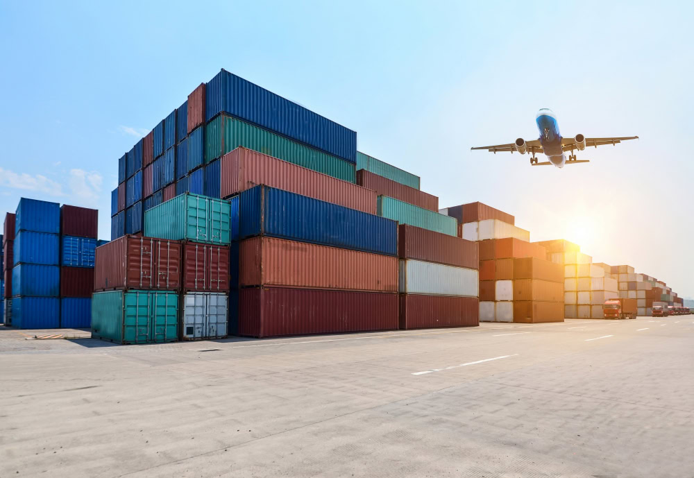 Deputados podem votar nesta terça projetos que facilitam exportação de pequenas empresas