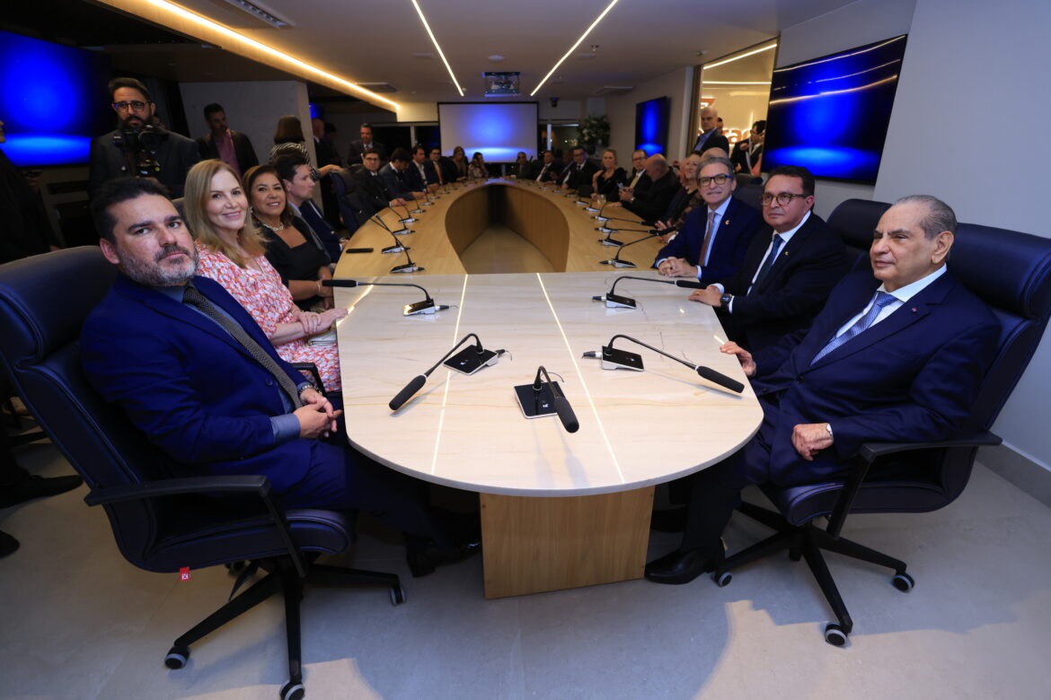 FENACON participa da inauguração da nova sede da Febrac, em Brasília