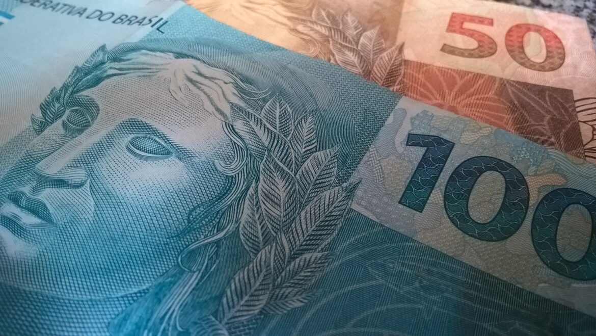 Corte linear em incentivos tributários divide opinião de senadores