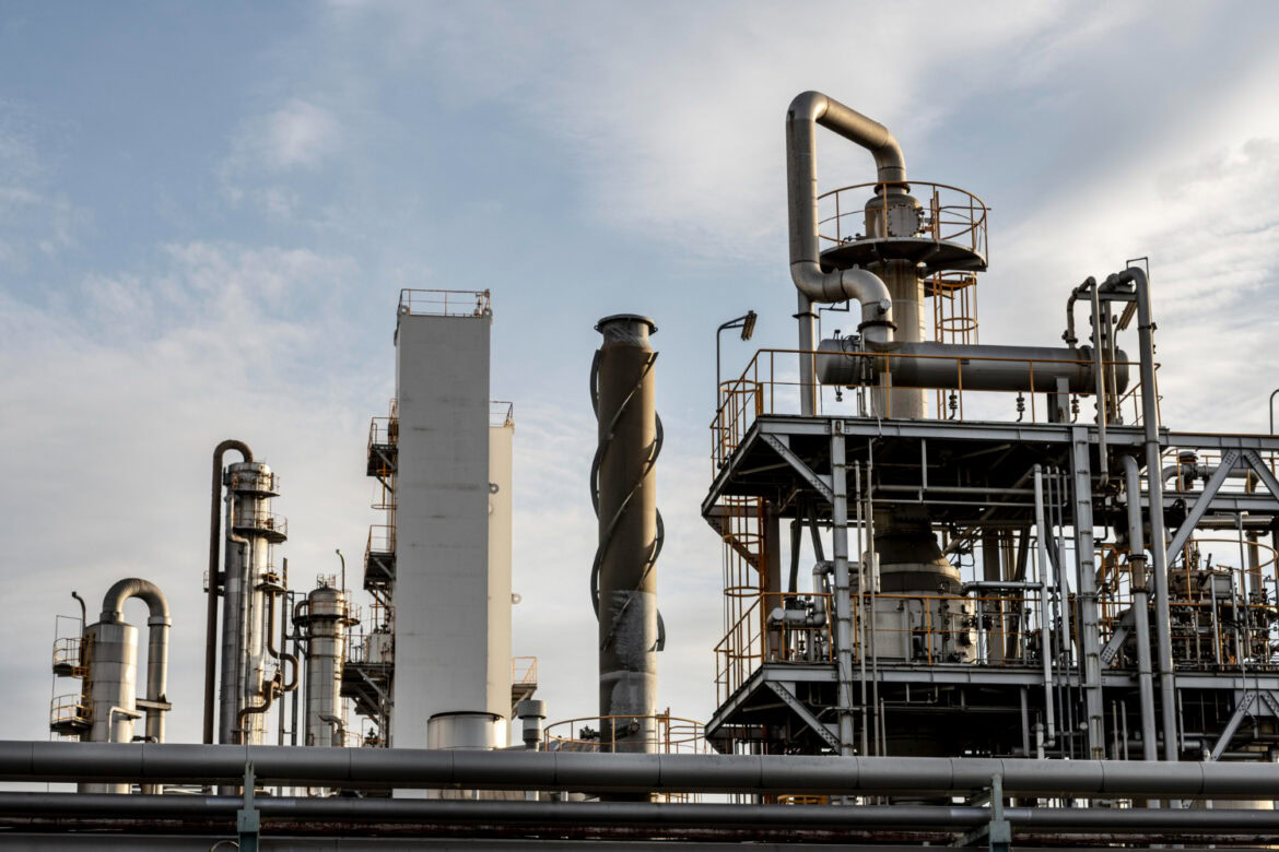 Tabela 4.3.10 da EFD-Contribuições é atualizada para refletir novas alíquotas da indústria química e petroquímica