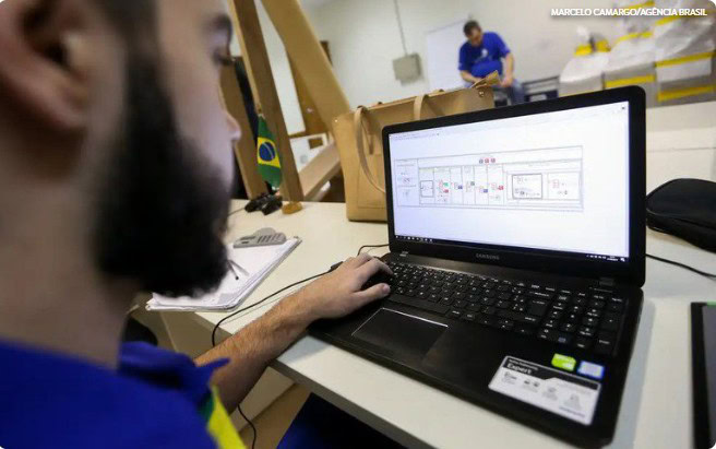 Governo veta projeto de lei que precariza contrato de trabalho para jovens