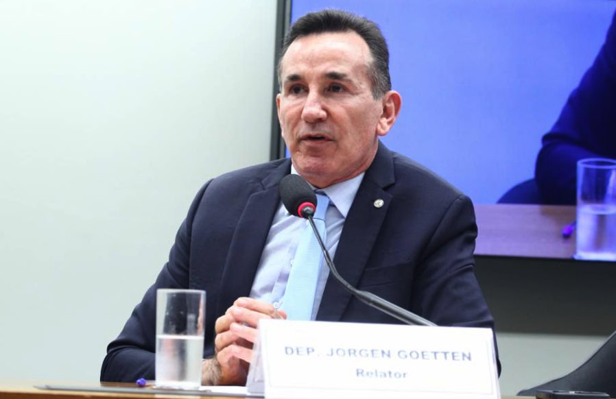 Governo quer reajuste só para MEI; Câmara pressiona para incluir todo o Simples
