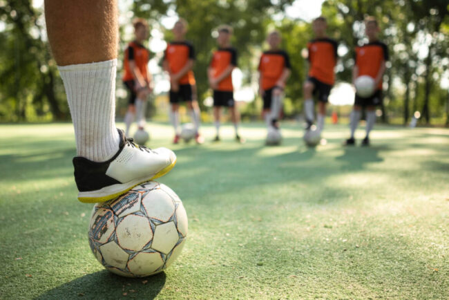 Receita Federal comunica clubes de futebol e SAFs sobre pendências tributárias