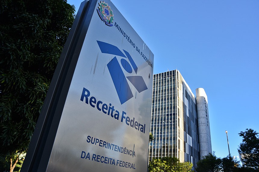 Receita arrecada R$ 3,1 bilhões com IR sobre dividendos